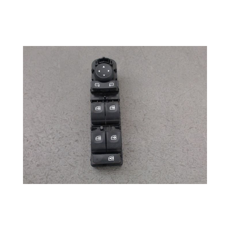 COMMANDE LEVE-GLACE PORTE AVG RENAULT MEGANE