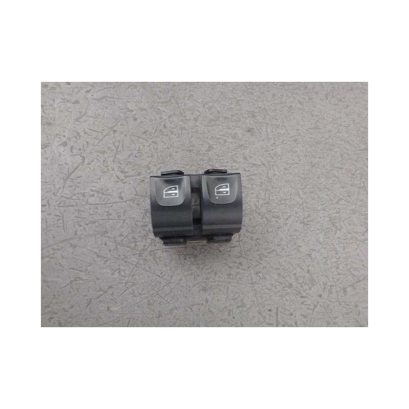 COMMANDE LEVE-GLACE PORTE AVG RENAULT CLIO