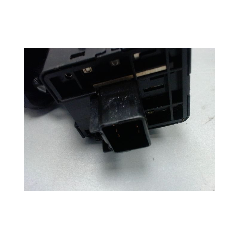 COMMANDE ESSUIE GLACE CHEVROLET CAPTIVA