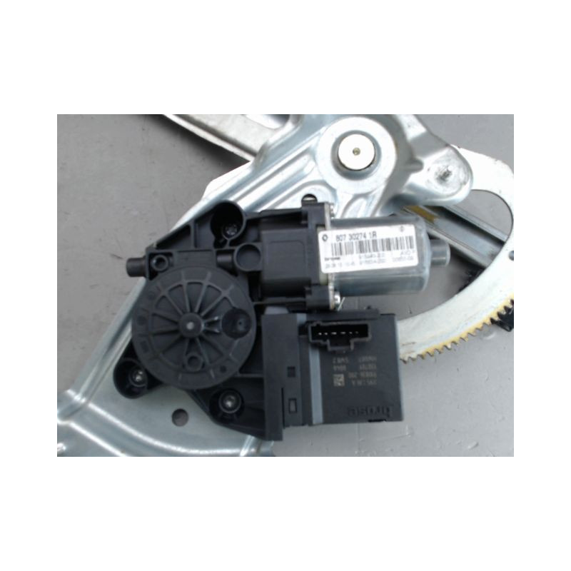 MECANISME LEVE-GLACE AVANT DROIT RENAULT MEGANE