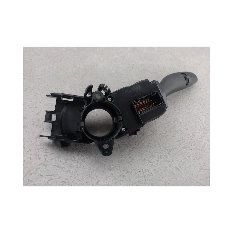 COMMANDE CLIGNOTANT KIA CARENS
