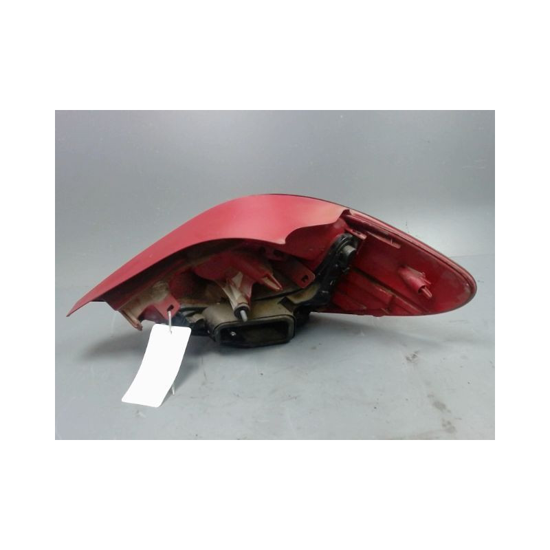 FEU ARRIERE GAUCHE  PEUGEOT 207 3P