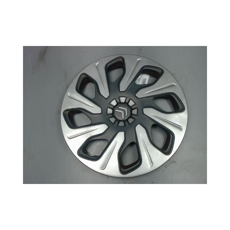 ENJOLIVEUR DE ROUE CITROEN DS3 PHASE 1 1.6 HDI - 8V TURBO