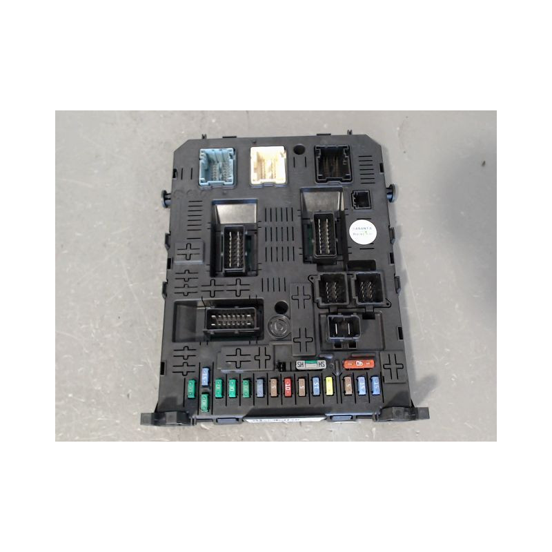 BOITIER GESTION HABITACLE PEUGEOT 3008 2009-