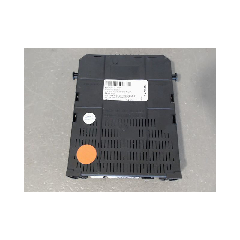 BOITIER GESTION HABITACLE PEUGEOT 3008 2009-