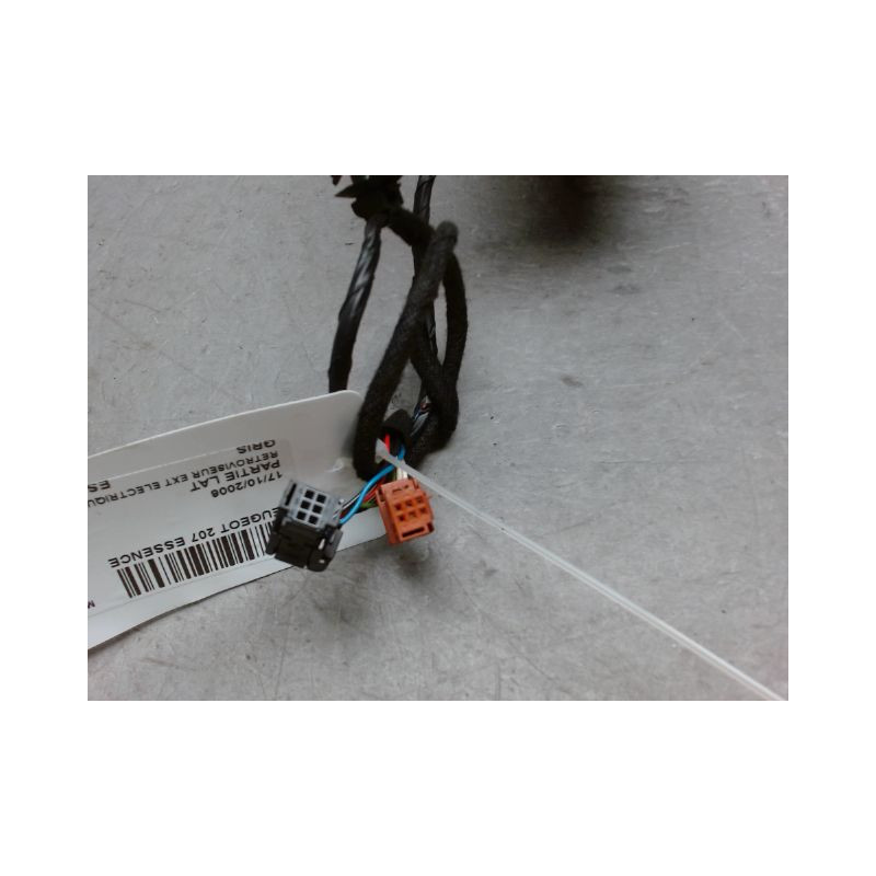 RETROVISEUR EXTERIEUR ELECTRIQUE GAUCHE PEUGEOT 207 ESSENCE