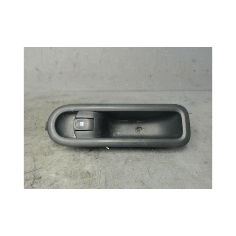 COMMANDE LEVE-GLACE PORTE AVD RENAULT CLIO