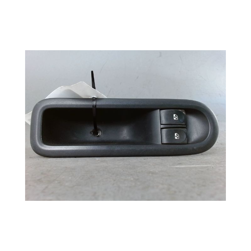 COMMANDE LEVE-GLACE PORTE AVG RENAULT CLIO