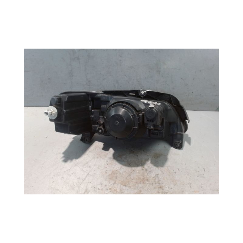 PHARE GAUCHE PEUGEOT 106 96-2003