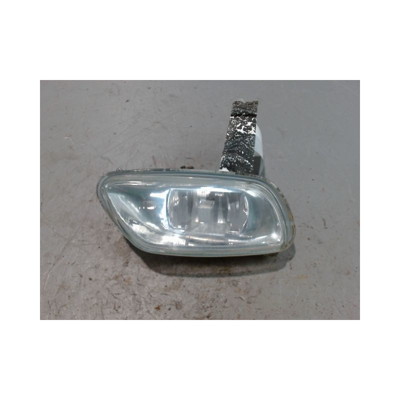PHARE ANTIBROUILLARD AVANT DROIT PEUGEOT 106 96-2003