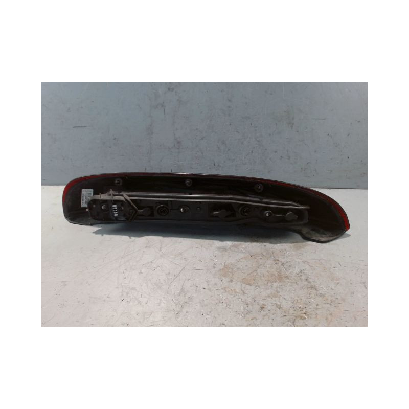 FEU ARRIERE DROIT OPEL CORSA 03-06