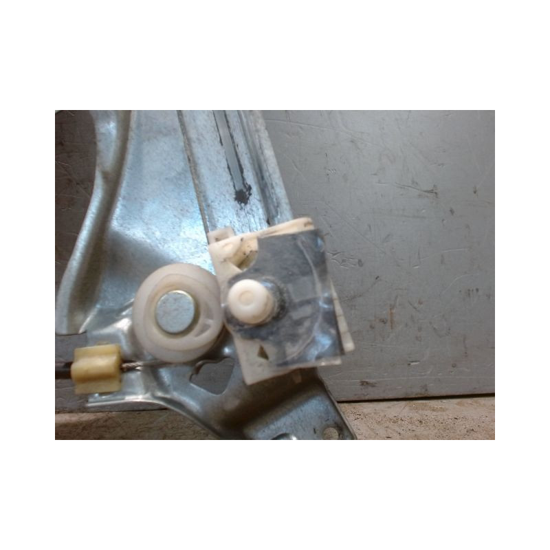 MECANISME+MOTEUR LEVE-GLACE AVANT GAUCHE RENAULT CLIO III 2007-