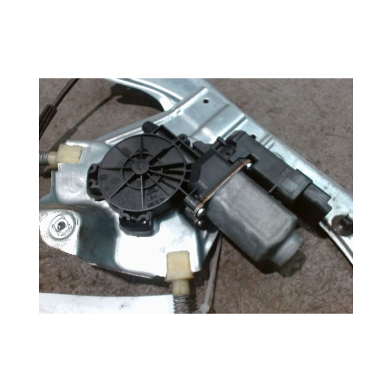MECANISME+MOTEUR LEVE-GLACE AVANT GAUCHE RENAULT CLIO III 2007-