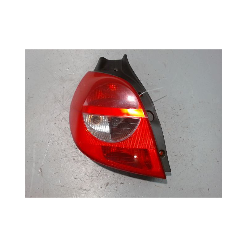 FEU ARRIERE DROIT RENAULT CLIO III 2005-