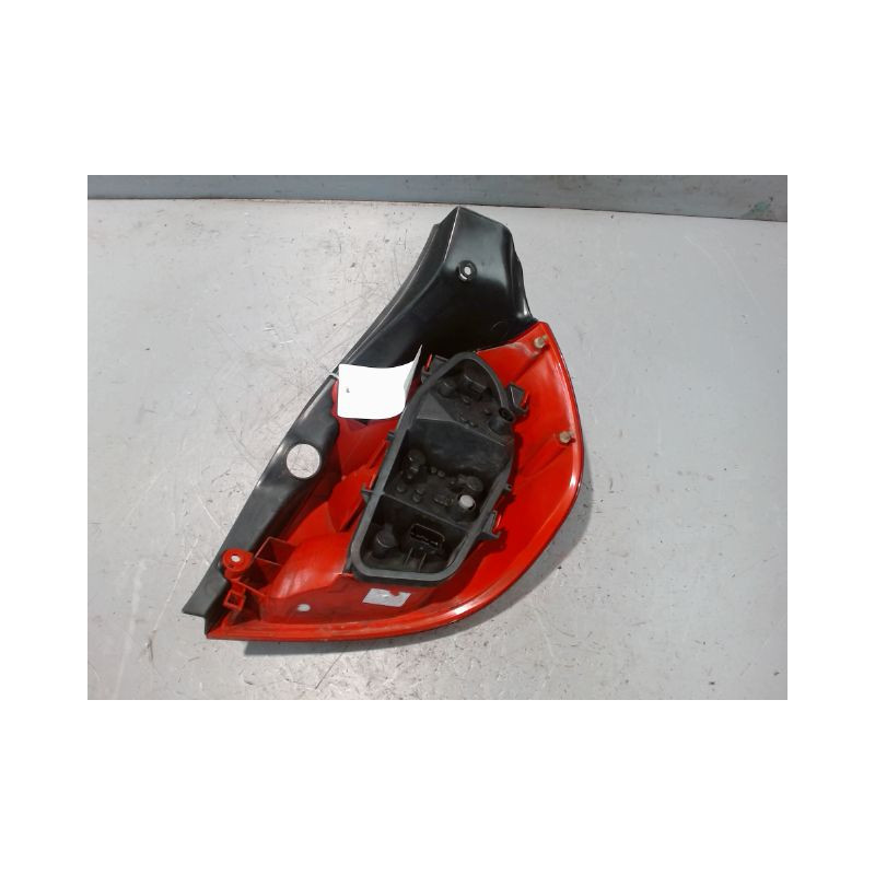 FEU ARRIERE DROIT RENAULT CLIO III 2005-