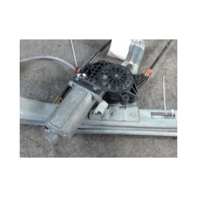 MECANISME+MOTEUR LEVE-GLACE AVANT GAUCHE PEUGEOT 206 3P