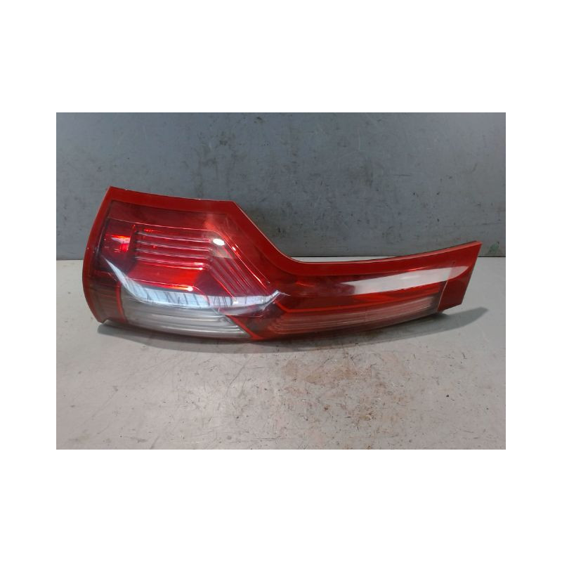 FEU ARRIERE GAUCHE  CITROEN C4 PICASSO LONG