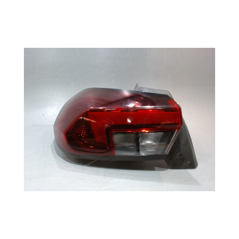 FEU ARRIERE GAUCHE  OPEL CORSA
