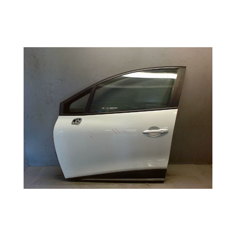 PORTE AVANT GAUCHE RENAULT CLIO