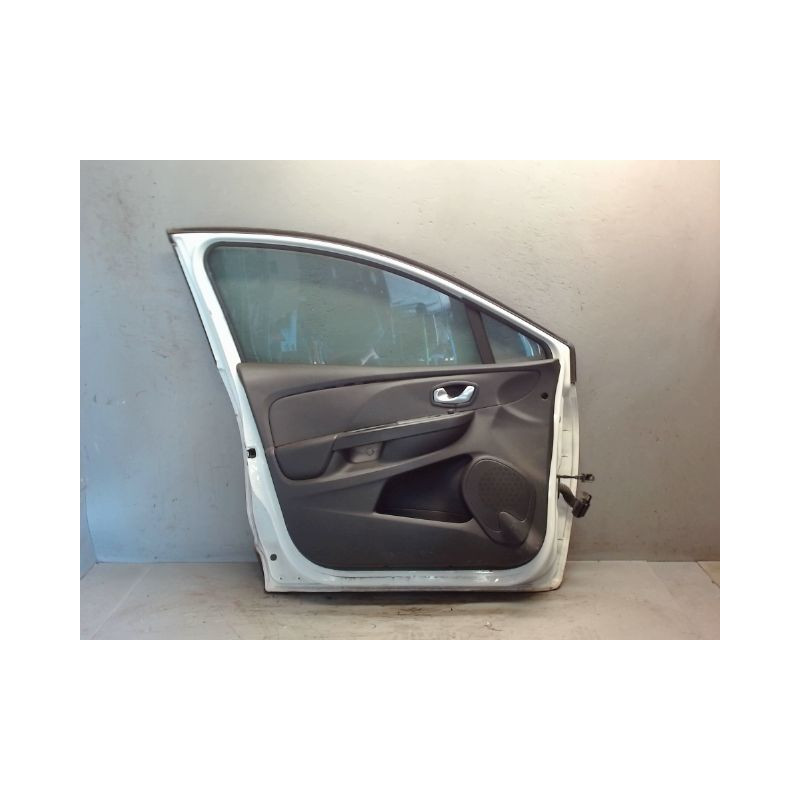 PORTE AVANT GAUCHE RENAULT CLIO