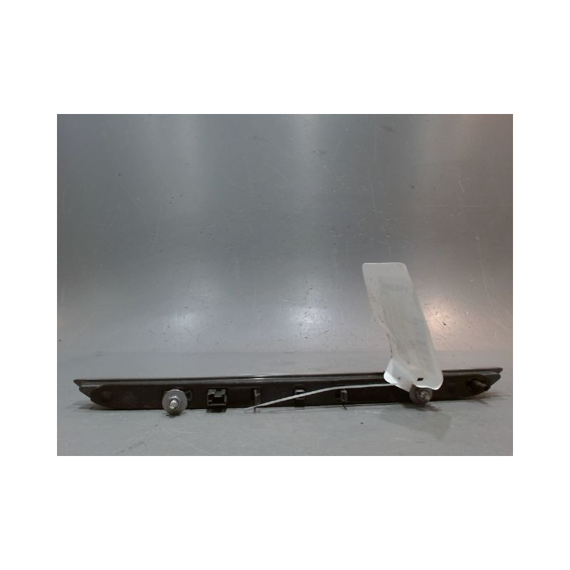 FEUX STOP SUPPLEMENTAIRE PEUGEOT 308