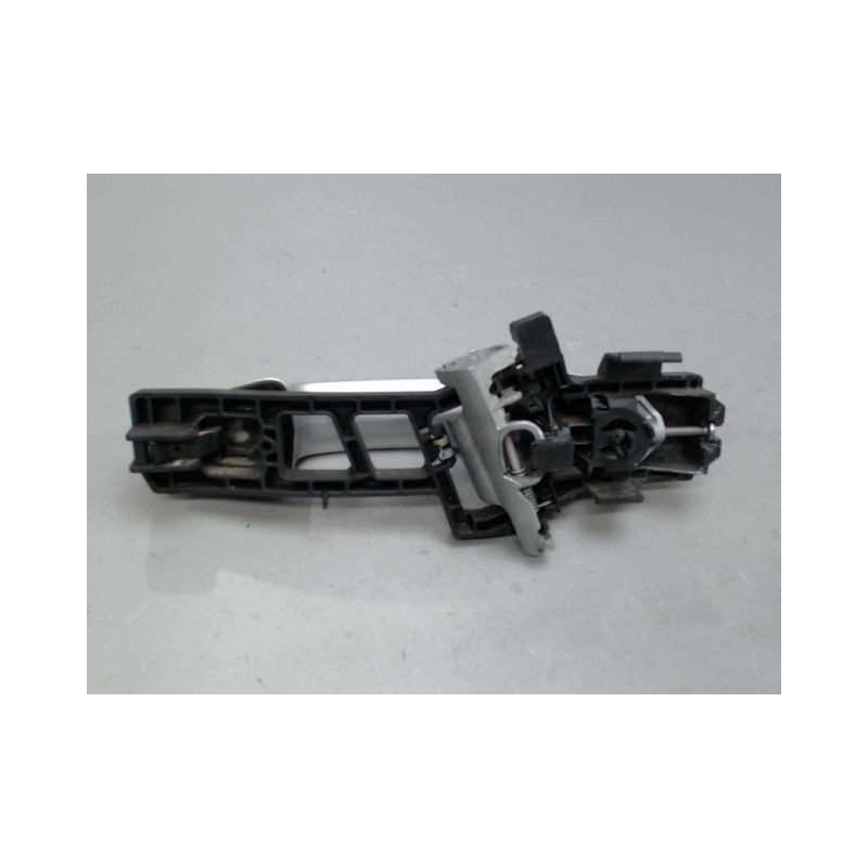 POIGNEE EXTERIEURE PORTE AVANT DROIT FORD FIESTA