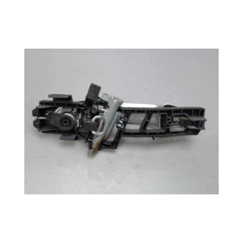 POIGNEE EXTERIEURE PORTE AVANT GAUCHE FORD FIESTA
