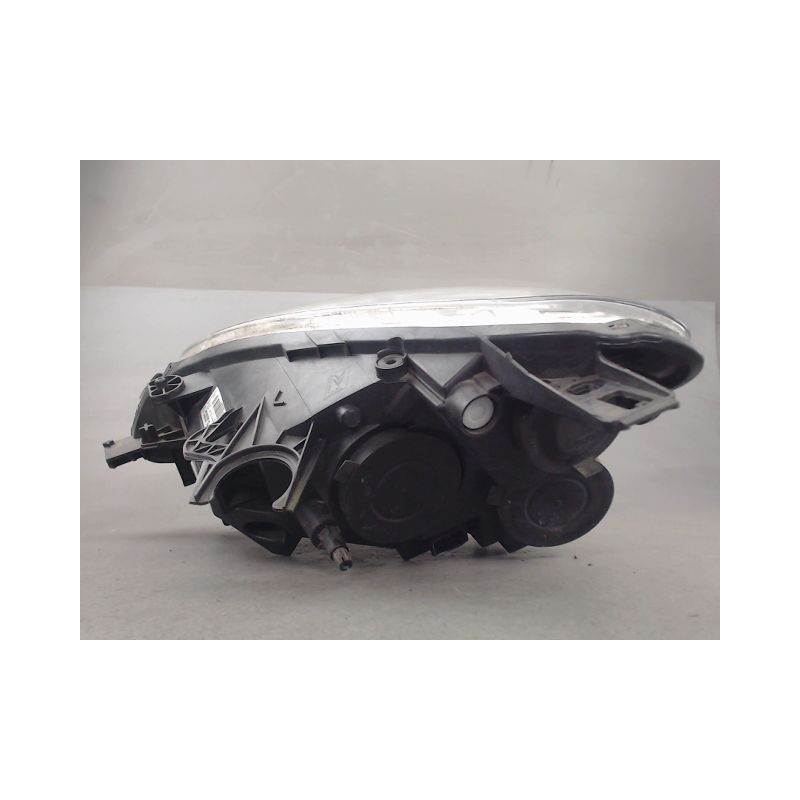 PHARE DROIT CITROEN BERLINGO