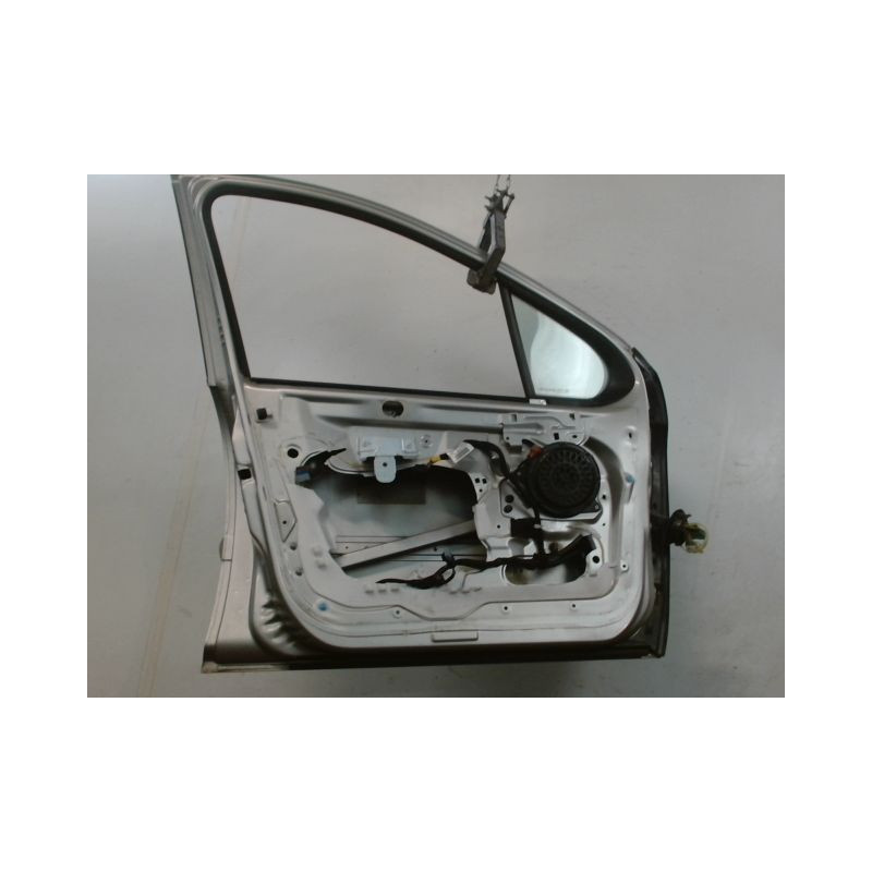 PORTE AVANT GAUCHE PEUGEOT 207