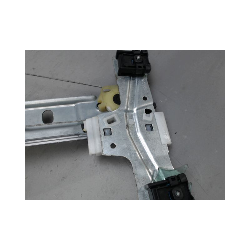 MECANISME LEVE-GLACE AVANT GAUCHE PEUGEOT 207