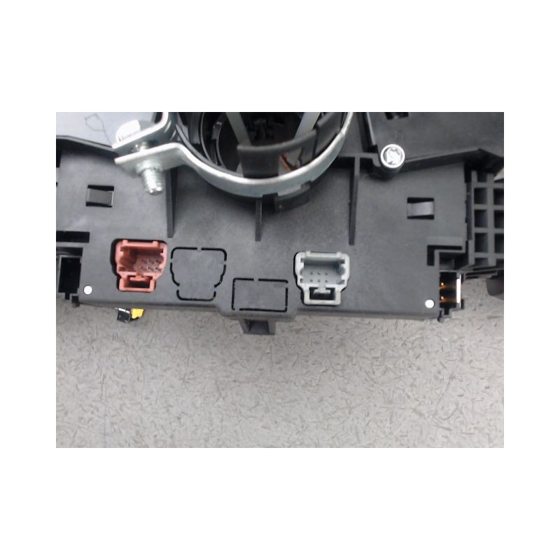 BLOC COMMODOS PEUGEOT 207