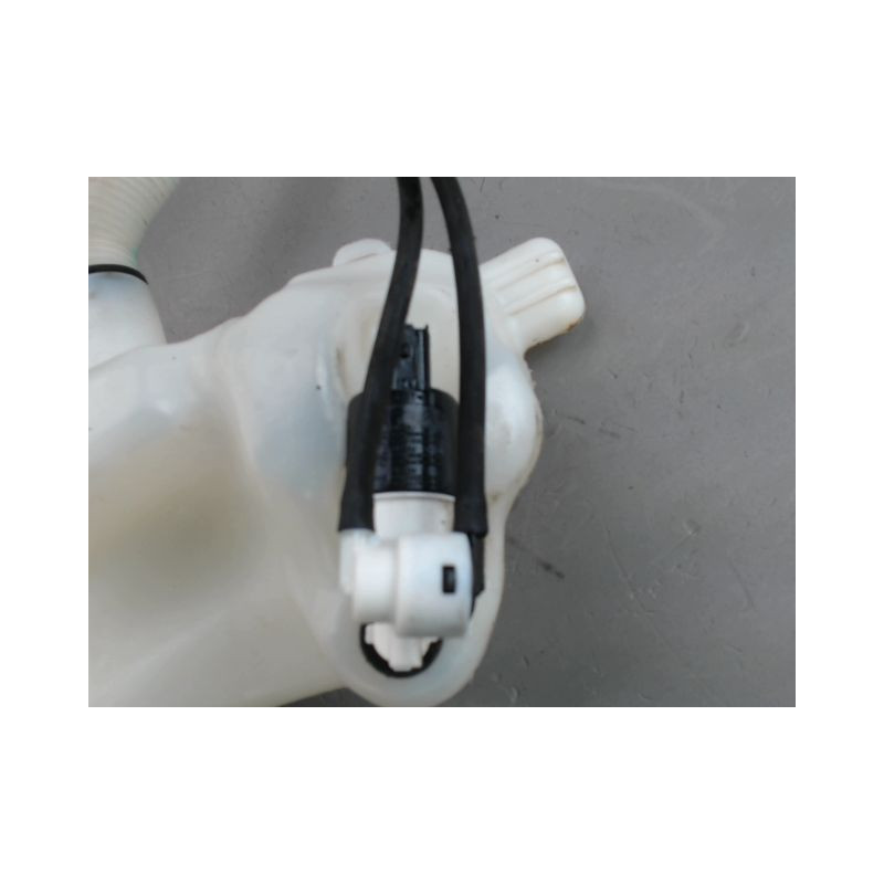 RESERVOIR LAVE-GLACE AVANT PEUGEOT PARTNER