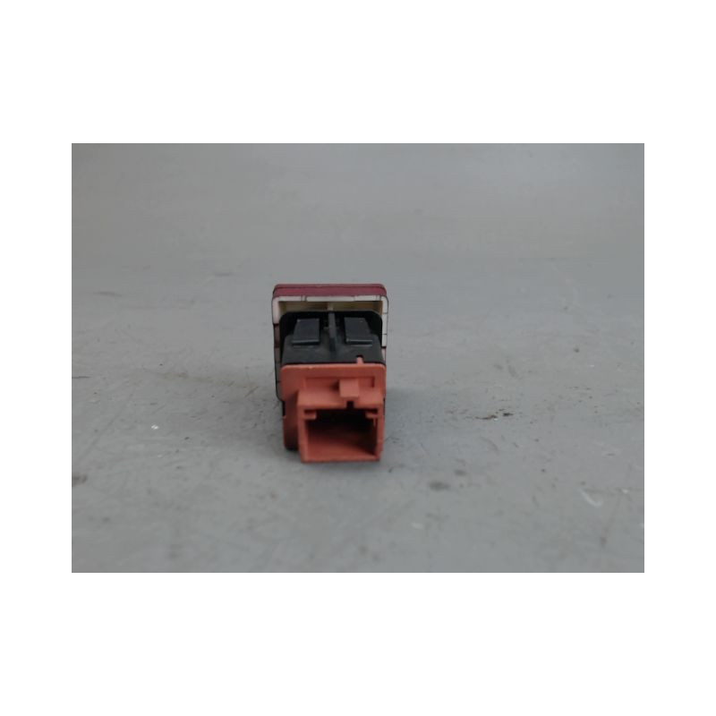 BOUTON DE WARNING PEUGEOT PARTNER