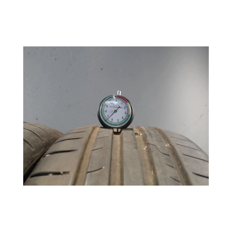 Paire de pneus DUNLOP SPORT BLU RESPONSE 205 50 17 89 V