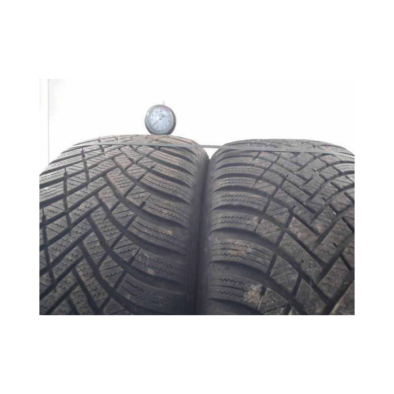 Paire de pneus HANKOOK WINTER ICEPT RS3 215 50 17 95 V