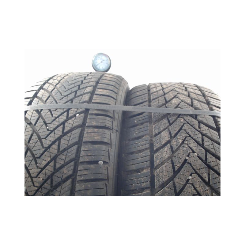Paire de pneus TRACMAX ALL SEASON TRAC SAVER X PRIVILO 215 55 18 99 V