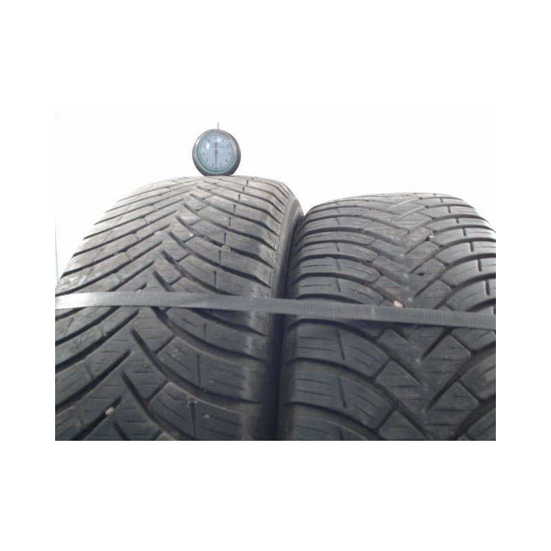 Paire de pneus KLEBER QUADRAXER 2 185 65 15 92 T