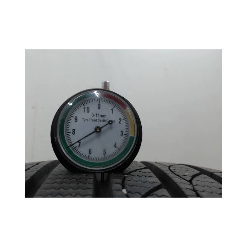 Paire de pneus TRACMAX ICE-PLUS S210 215 40 17 87 V