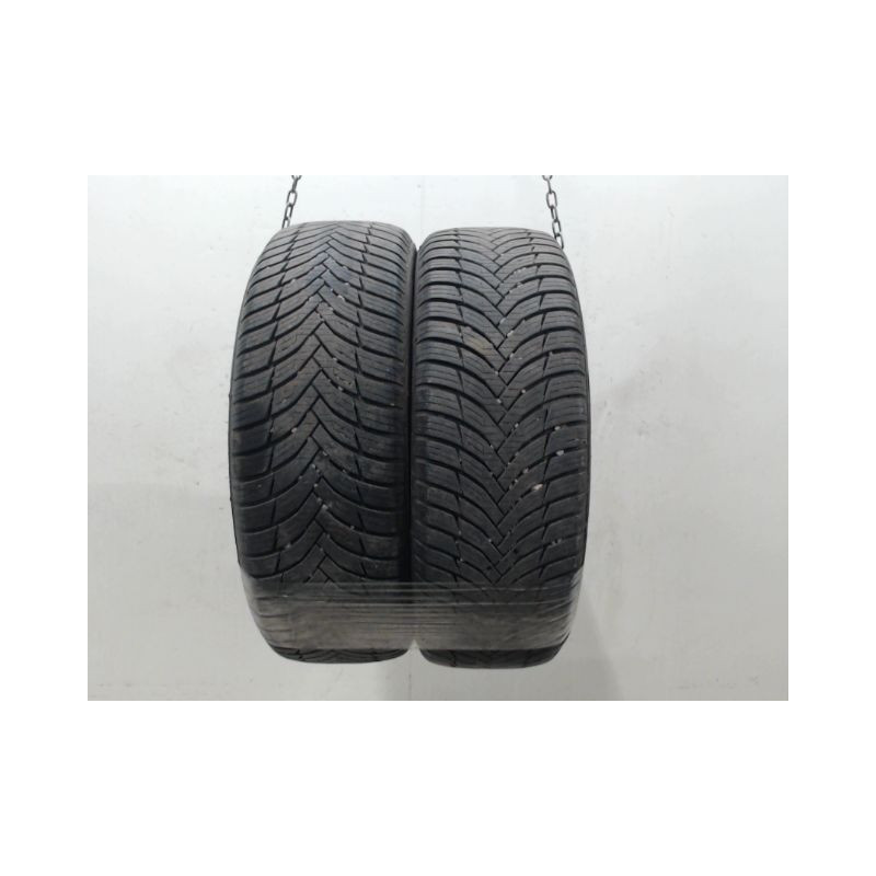 Paire de pneus CEAT 4 SEASON 215 60 16 99 V