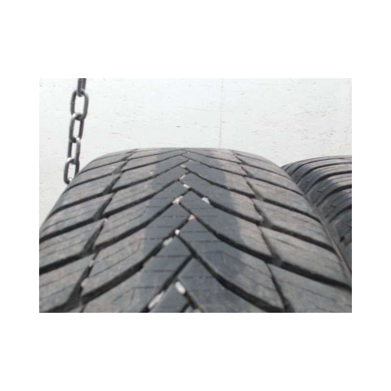 Paire de pneus CEAT 4 SEASON 215 60 16 99 V