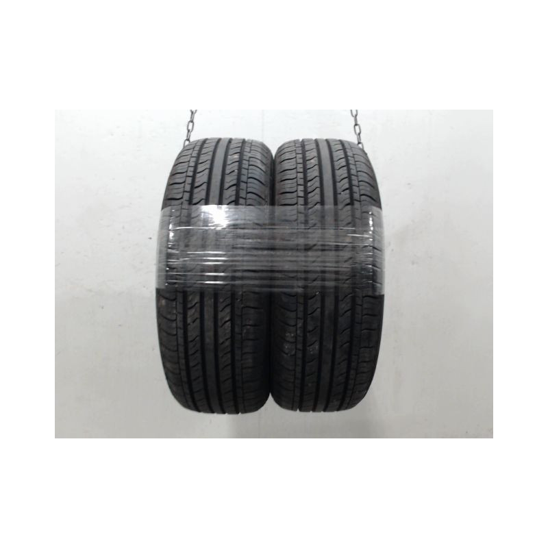 Paire de pneus ROVELO RHP780 195 55 16 87 V