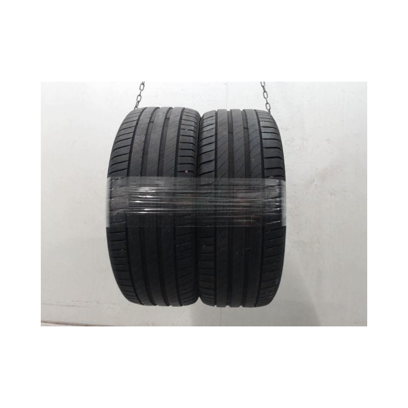 Paire de pneus KLEBER DYNAXER UHP 245 45 18 100 W