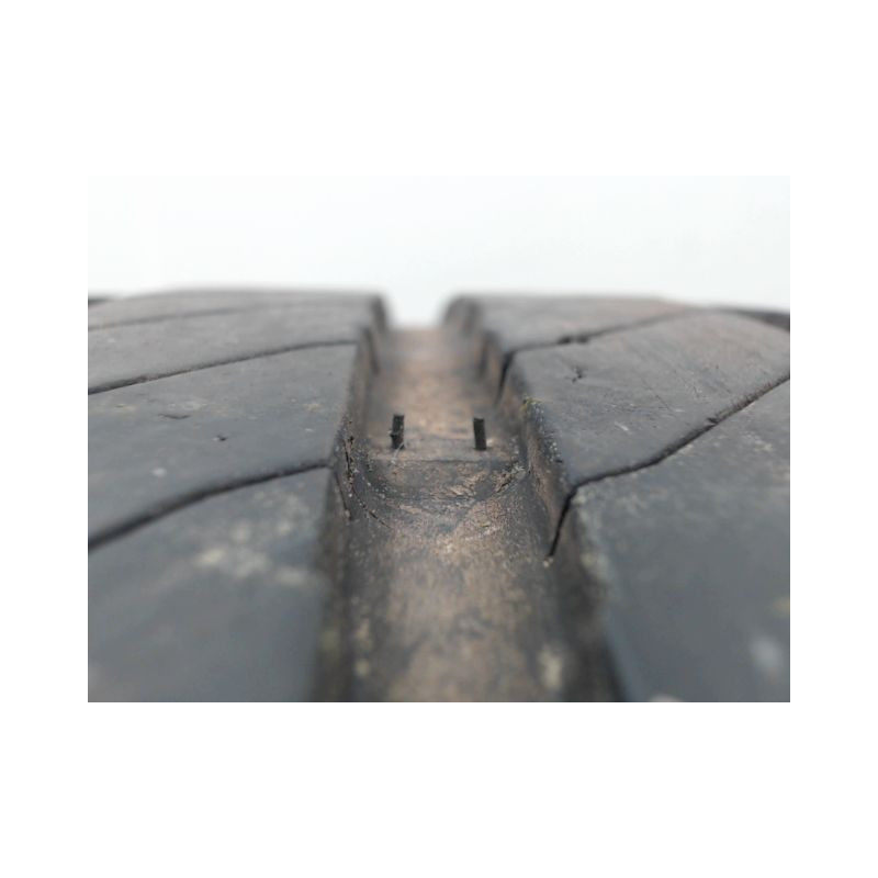 Pneu MICHELIN AGILIS 3 215 65 16 106 T