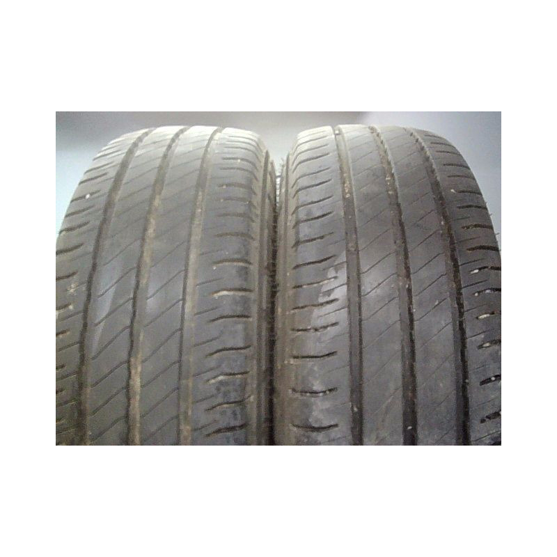 Paire de pneus MICHELIN AGIILIS 3 225 65 16 112 R