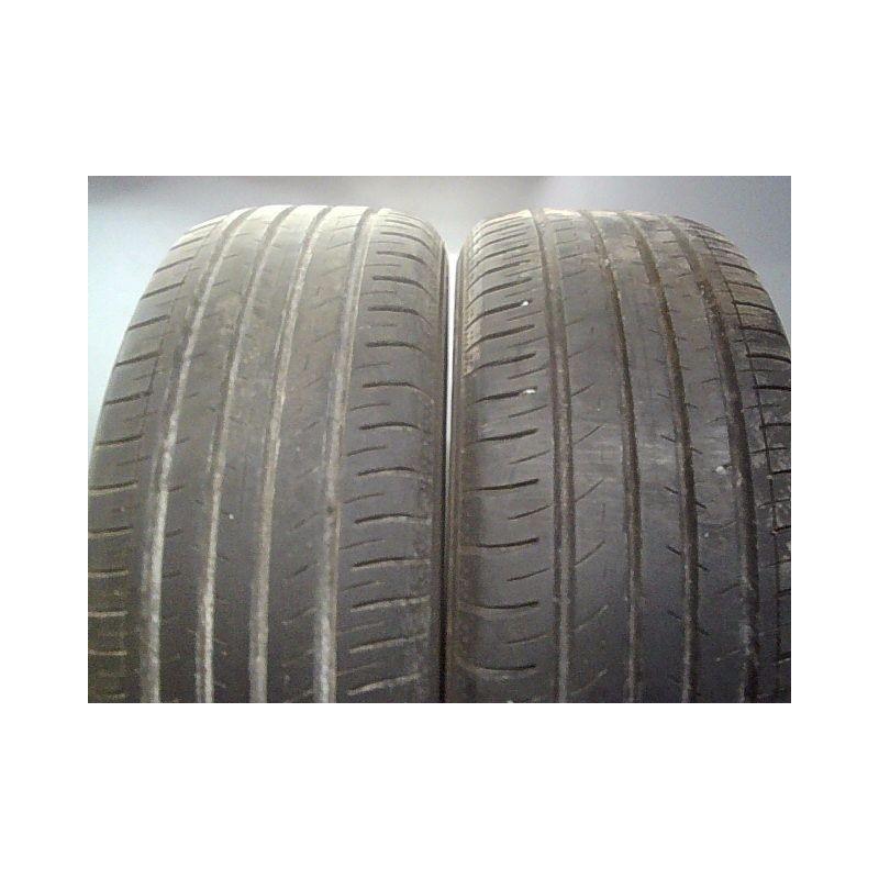 Paire de pneus YOKOHAMA BLUEARTH GT AE51 225 55 16 99 W