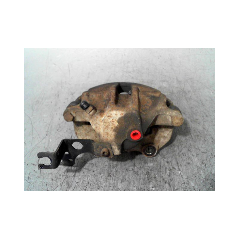 ETRIER DE FREIN AVANT DROIT AUDI A4