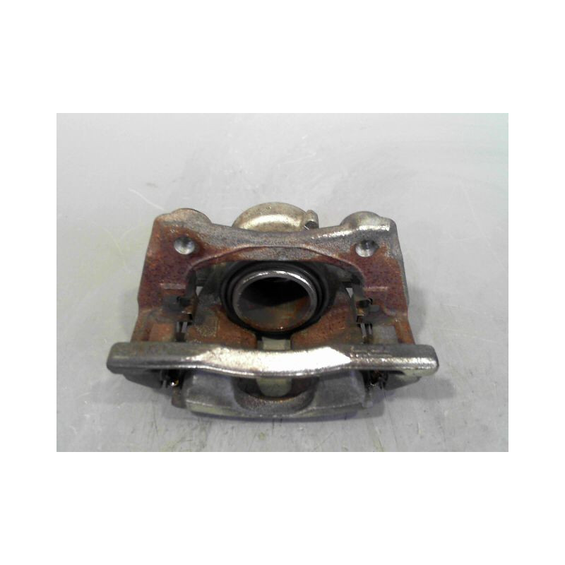 ETRIER DE FREIN AVANT DROIT RENAULT CLIO IV