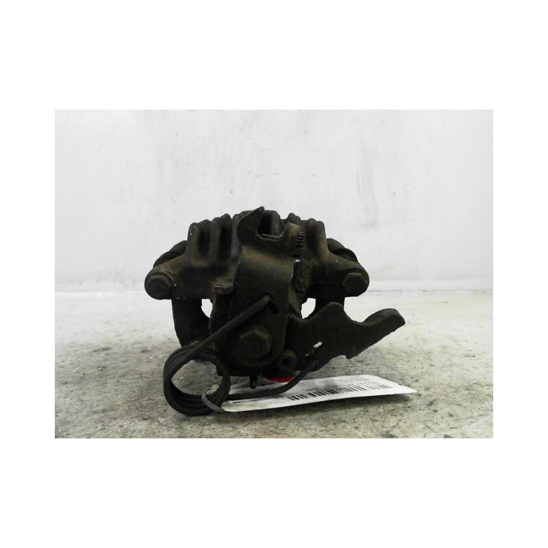 ETRIER DE FREIN ARRIERE GAUCHE VOLKSWAGEN PASSAT 96-2000