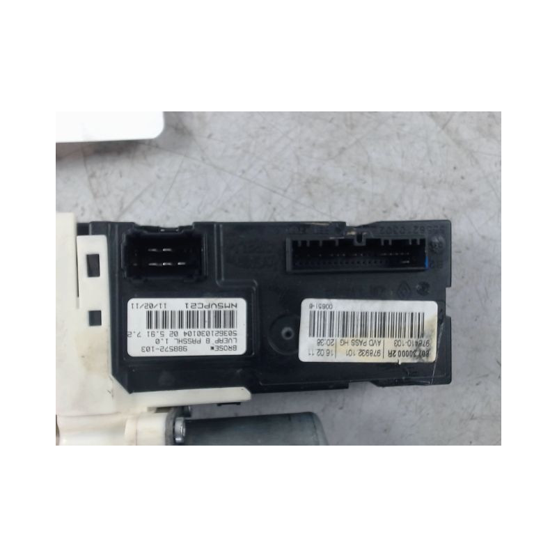 MECANISME+MOTEUR LEVE-GLACE AVANT DROIT RENAULT LAGUNA III 2009-