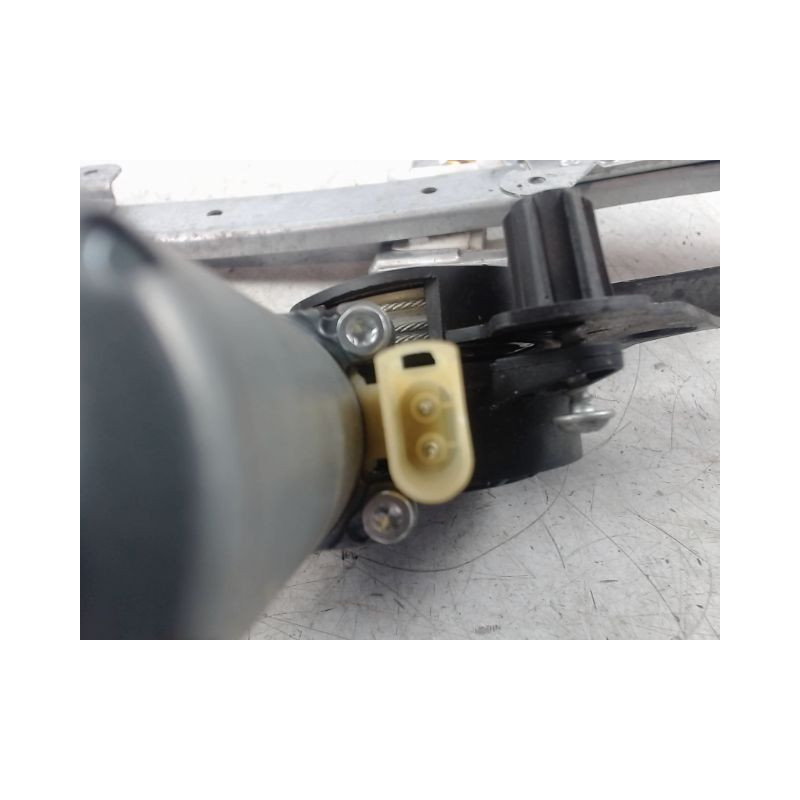 MECANISME+MOTEUR LEVE-GLACE AVANT GAUCHE FORD FIESTA